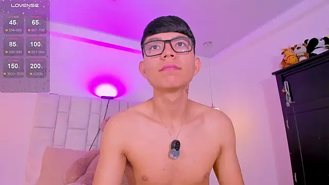 CodyTwink online show from April 15, 1:26 pm