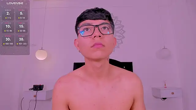 CodyTwink online show from October 31, 4:47 pm