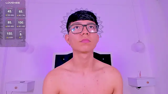 CodyTwink online show from November 29, 4:29 pm