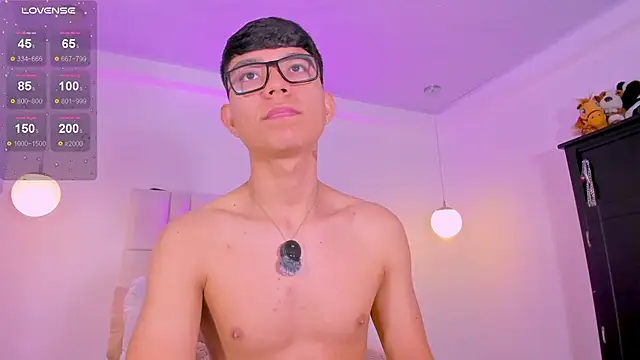 CodyTwink online show from May 1, 3:17 pm