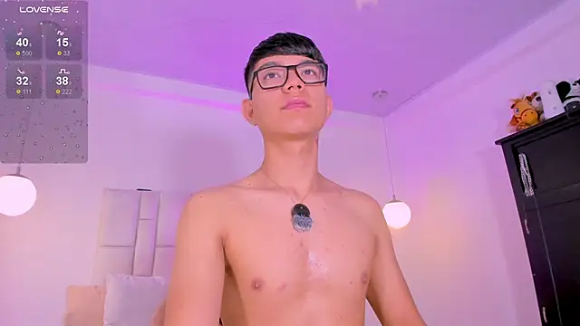 CodyTwink online show from May 13, 3:30 pm