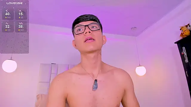 CodyTwink online show from May 22, 9:24 pm