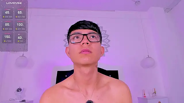 CodyTwink online show from February 12, 4:29 pm