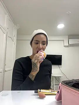 DeuxGold online show from February 8, 3:04 am