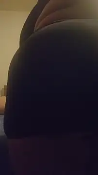AllLeggs online show from April 16, 3:40 am