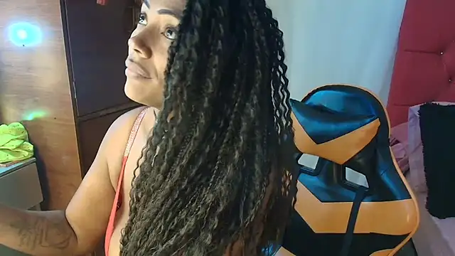 CandyBlackFunXXX online show from February 6, 11:39 am