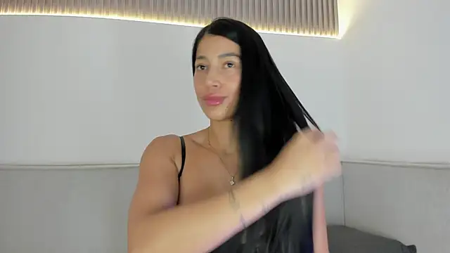 jasminehill  online show from March 26, 1:09 pm