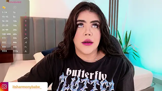 Harmonybabe  online show from May 25, 7:56 pm
