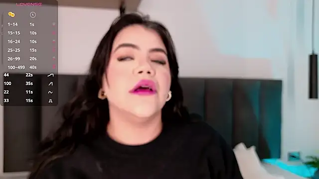 Harmonybabe  online show from March 6, 8:37 pm