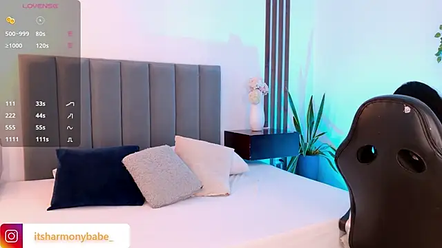 Harmonybabe  online show from May 16, 8:41 pm