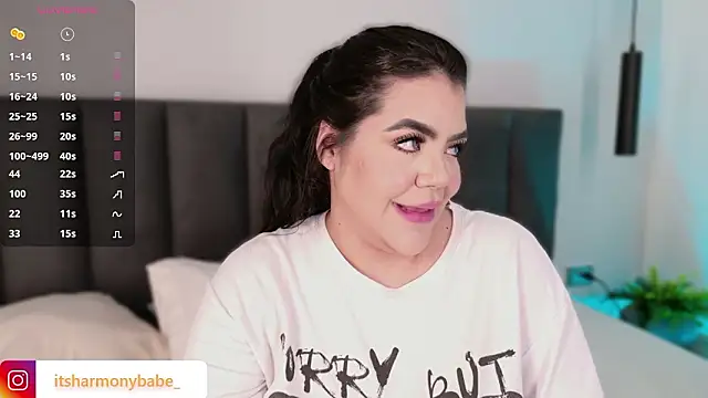 Harmonybabe  online show from February 14, 9:15 pm