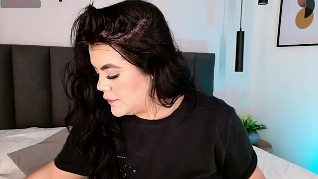 Harmonybabe  online show from December 20, 8:55 pm