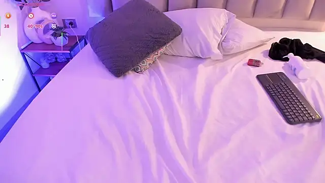  Dahiana online show from March 19, 7:18 am