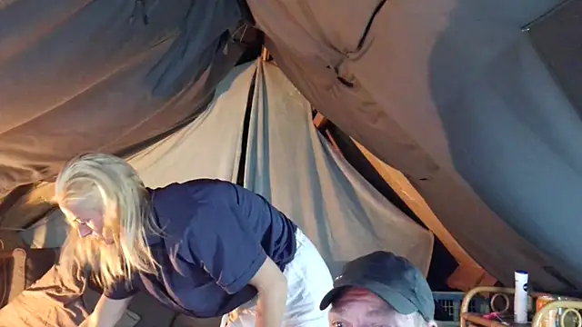 38koppel1985 online show from October 7, 9:05 pm