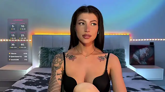 ellie miu online show from May 12, 5:19 pm