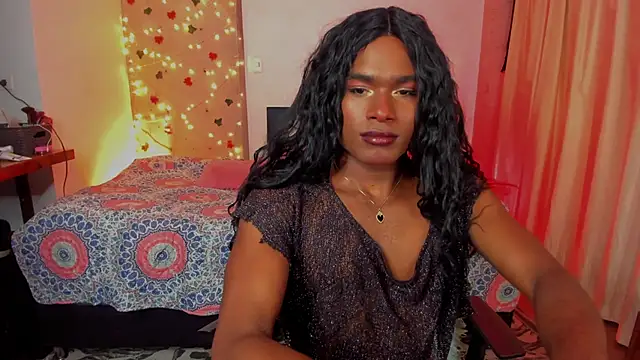 Snapshot of blackbarbietrans chatting on February 2, 1:12 am blackbarbietrans online show from February 2, 1:12 am