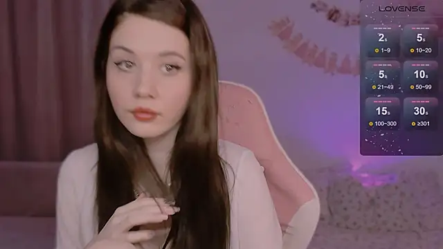 CoddleWeeper  online show from December 17, 12:59 am