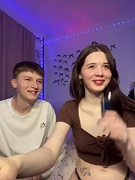 CoddleWeeper  online show from April 5, 4:24 pm