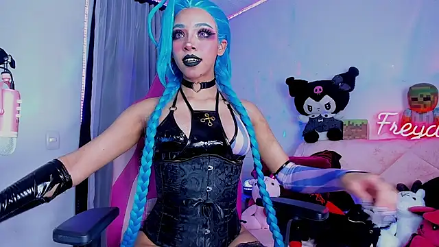 Snapshot of Miss_freydis chatting on December 20, 4:48 am Miss freydis online show from December 20, 4:48 am