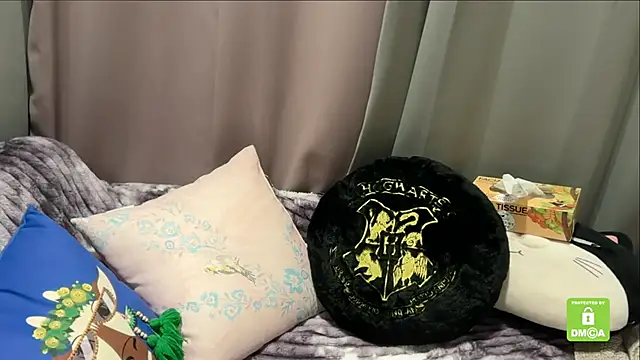 Snapshot of Unique-Beauty chatting on October 28, 3:55 pm Unique-Beauty online show from October 28, 3:55 pm