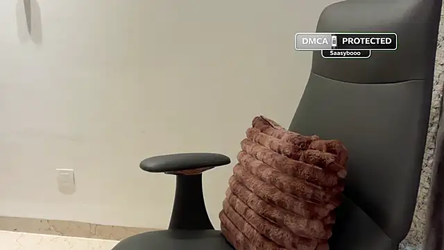 Unique-Beauty online show from June 28, 6:52 am