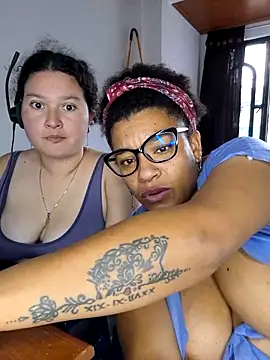 Snapshot of Selket11 chatting on March 9, 5:39 pm Selket11 online show from March 9, 5:39 pm