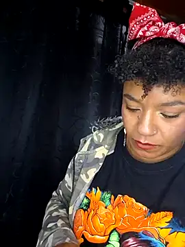 Snapshot of Selket11 chatting on March 6, 4:07 pm Selket11 online show from March 6, 4:07 pm