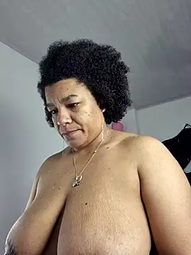 Snapshot of Selket11 chatting on November 24, 3:01 pm Selket11 online show from November 24, 3:01 pm