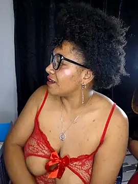 Snapshot of Selket11 chatting on February 28, 3:37 pm Selket11 online show from February 28, 3:37 pm