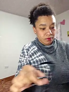 Snapshot of Selket11 chatting on October 13, 11:34 am Selket11 online show from October 13, 11:34 am