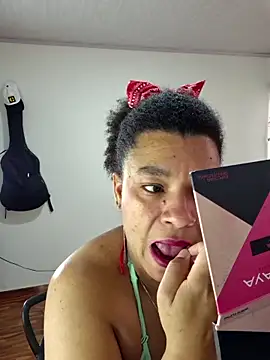 Snapshot of Selket11 chatting on September 29, 2:01 pm Selket11 online show from September 29, 2:01 pm