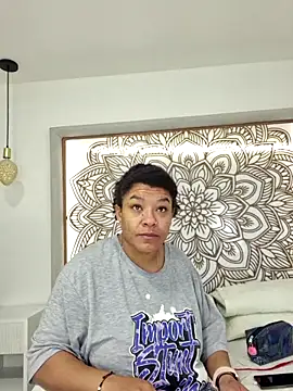 Snapshot of Selket11 chatting on November 9, 11:25 am Selket11 online show from November 9, 11:25 am