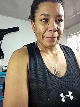 Snapshot of Selket11 chatting on November 17, 2:10 pm Selket11 online show from November 17, 2:10 pm