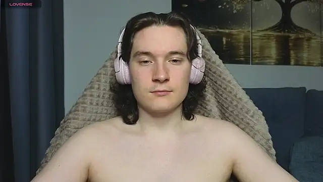 MoreRealAlex online show from July 26, 2:29 am