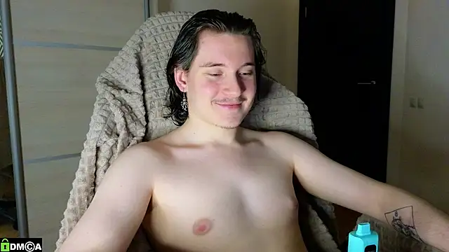 MoreRealAlex online show from January 6, 8:57 pm