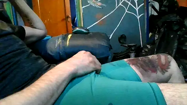 robeaulieu02 online show from November 19, 6:30 pm