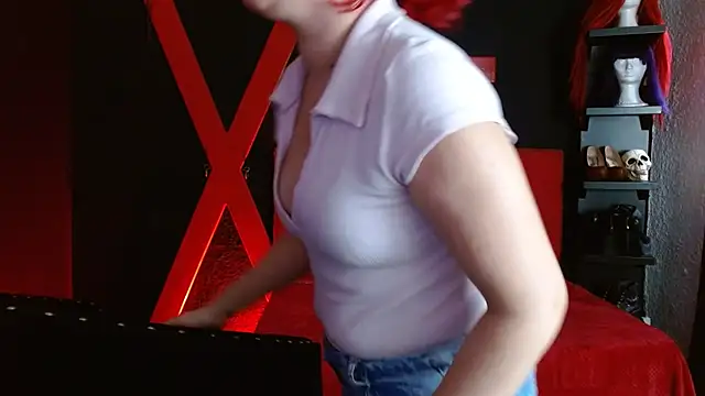 Naty slavedoll online show from March 4, 6:50 pm