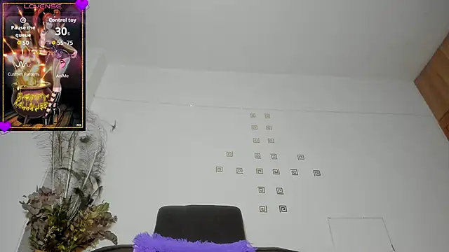 violetmontan online show from November 4, 2:59 am