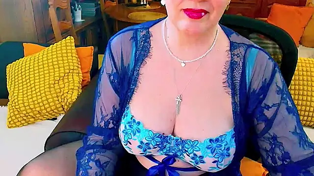 GattonaBiondona online show from March 5, 9:06 am