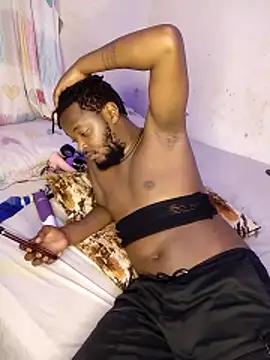 Freaky Vannahs online show from February 6, 4:36 pm