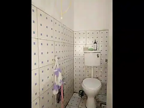 Freaky Vannahs online show from February 20, 8:33 pm