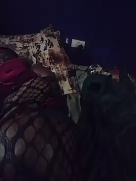 Freaky Vannahs online show from October 24, 4:44 am