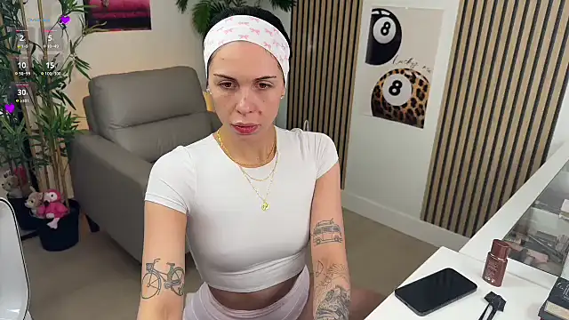 NattyFierros online show from October 7, 7:09 am