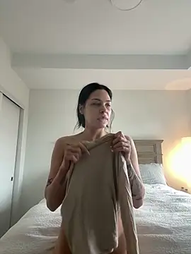 NattyFierros online show from March 6, 6:47 pm