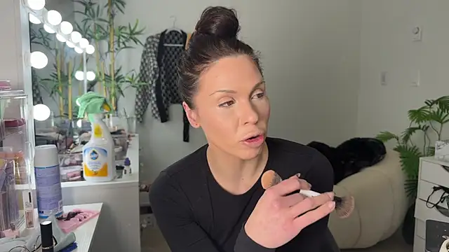 NattyFierros online show from April 9, 7:09 pm