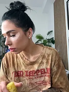 NattyFierros online show from October 20, 8:20 pm