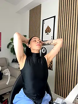 NattyFierros online show from November 3, 7:06 pm