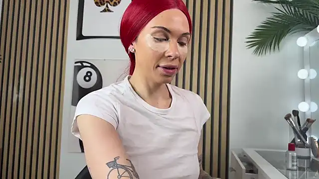 NattyFierros online show from October 4, 9:49 pm