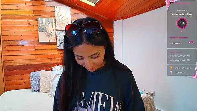 amber curly online show from October 2, 8:45 pm