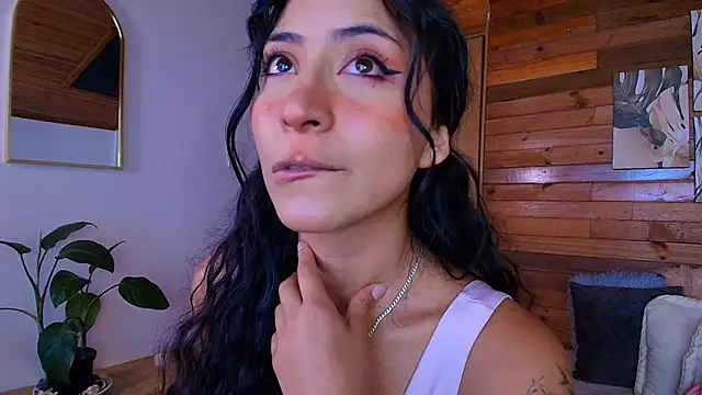 amber curly online show from May 25, 11:25 pm